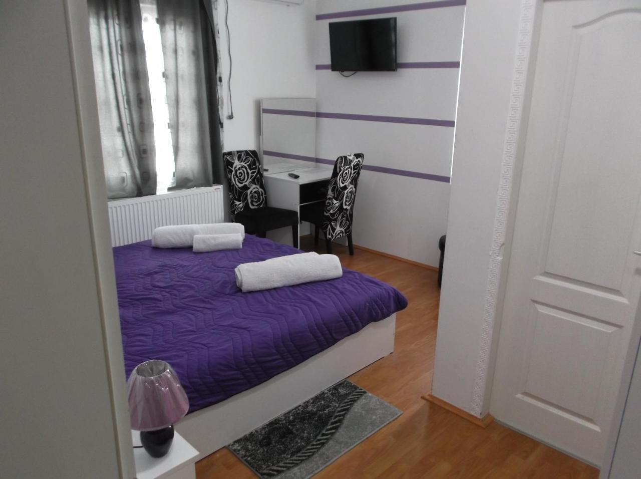 Bed and Breakfast Prenociste Bojan 017 Вране Экстерьер фото